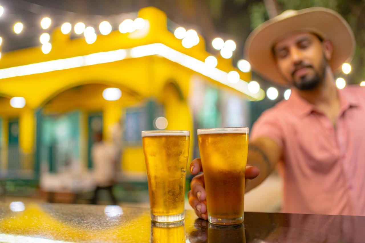 Whoopers Hostel Anjuna, Goa Eksteriør bilde