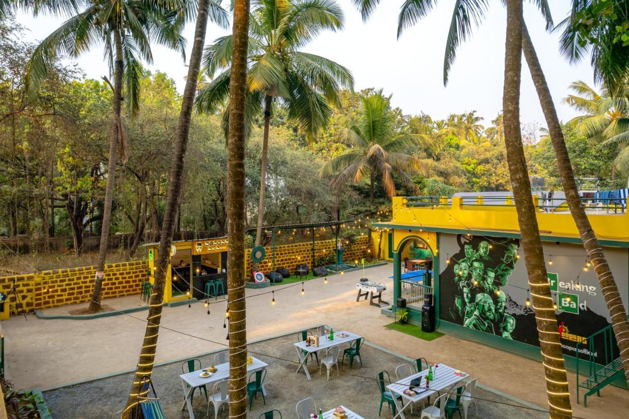 Whoopers Hostel Anjuna, Goa Eksteriør bilde