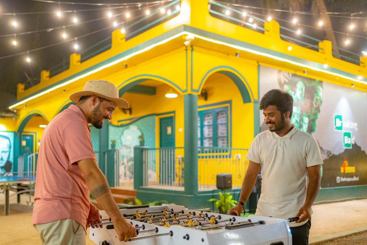 Whoopers Hostel Anjuna, Goa Eksteriør bilde